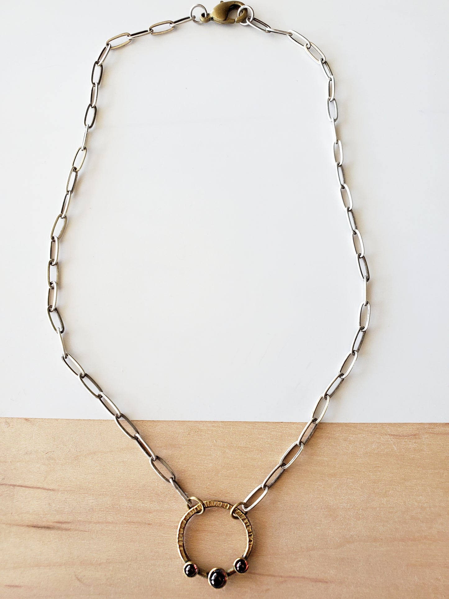 Three Sisters Choker