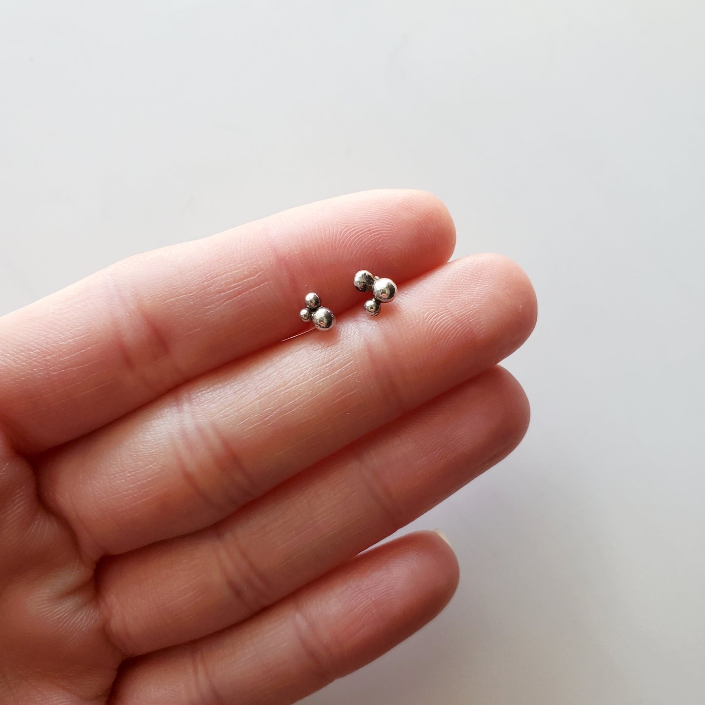 Atomized Studs